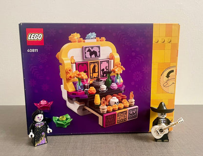Combo LEGO Altar de Muertos y 2 Minifiguras